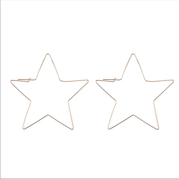 New Hollow Simple Large Star Shaped Hoop Earrings - Picture 2 of 2